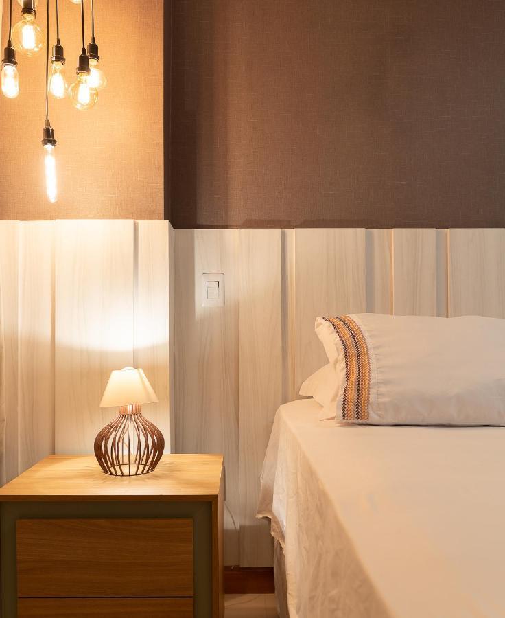 Kalug: Beachfront With Ocean Views And High-speed Wi-fi *